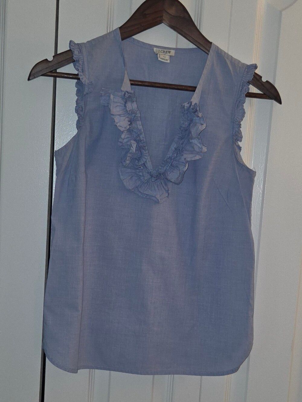 J. Crew Light Blue Chambray Ruffle V-Neck Sleeveless Camisole Womens Size 00